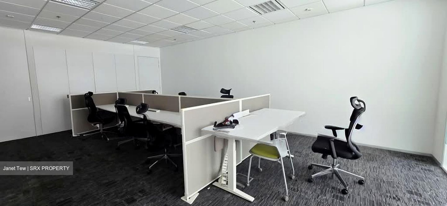 Ocean Financial Centre (D1), Office #592352071